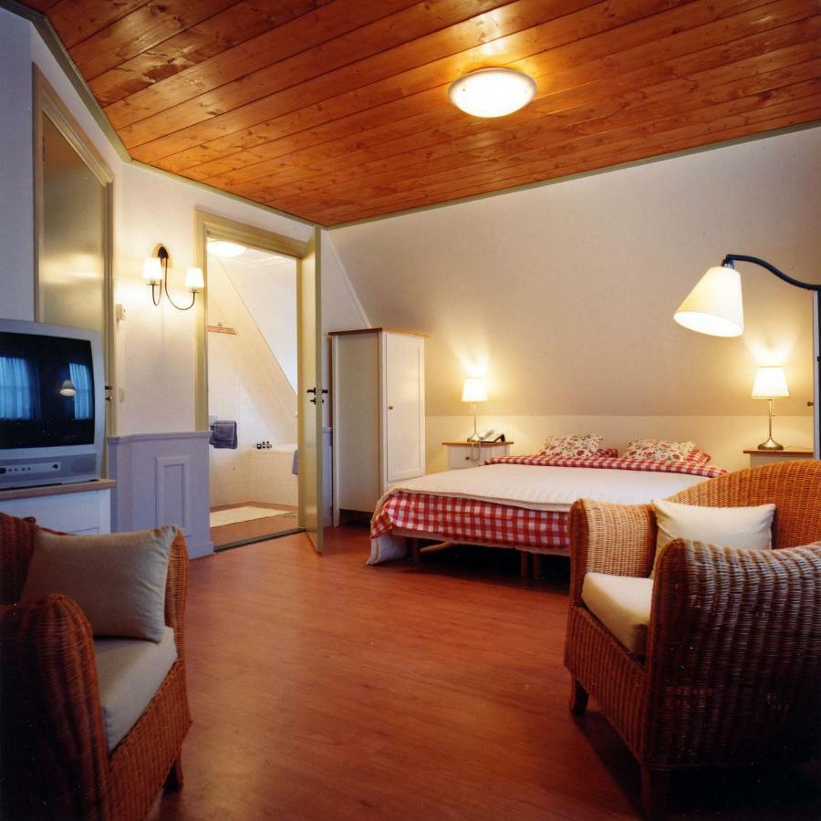 Hotel Vesting Буртанье Экстерьер фото